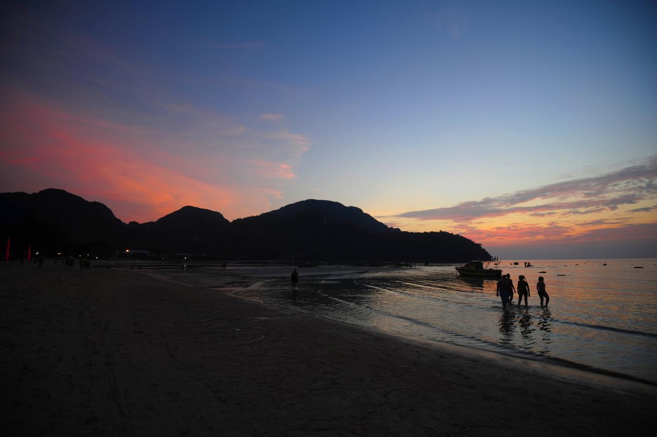 Twin Palms Hostel Phi Phi Экстерьер фото
